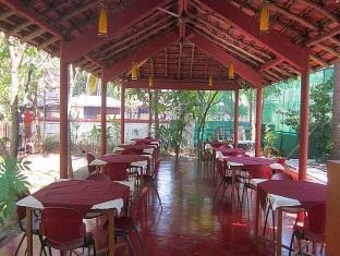 Kristal Sands Beach Resort Calangute Exterior foto